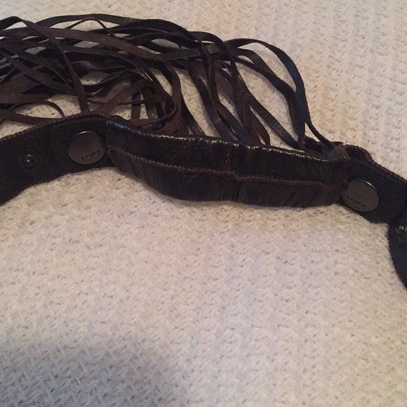 💯 % Authentic Vintage FENDI Sunglasses (Circa 90’s) - Picture 3 of 16